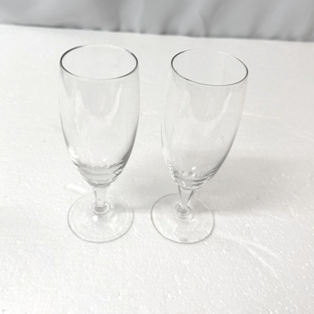 Set of 2 wine‎ glasses